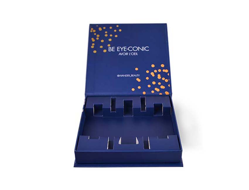 Custom Flap Magnetic Beauty Boxes